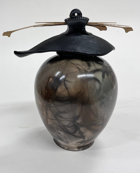 Small Vase with Lid GS280