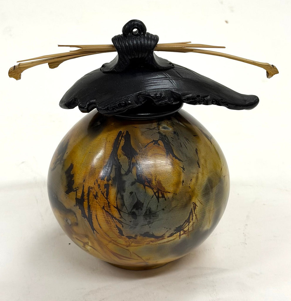 Geoff Searle artwork 'Small Round Vase with Top (GS312)' at White Rock Gallery