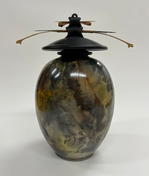 Geoff Searle artwork 'GS263 - Medium Round Vase with Lid' at White Rock Gallery